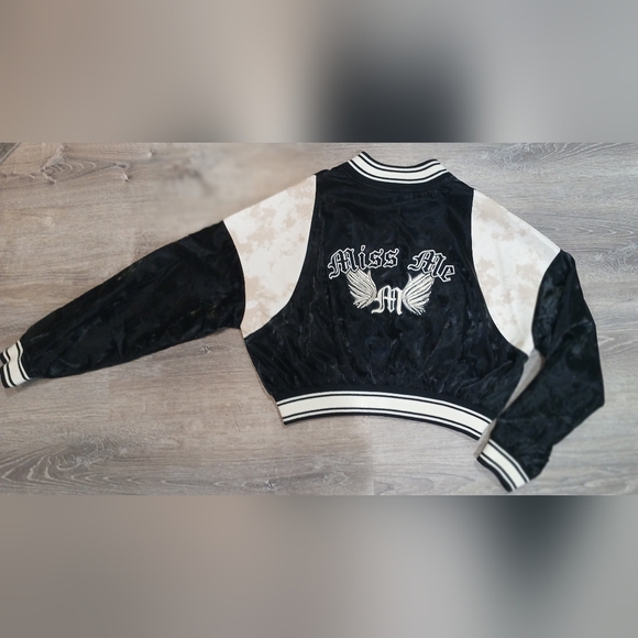 Miss Me bomber Jacket in Black and White*size Small. NWT - Picture 2 of 4
